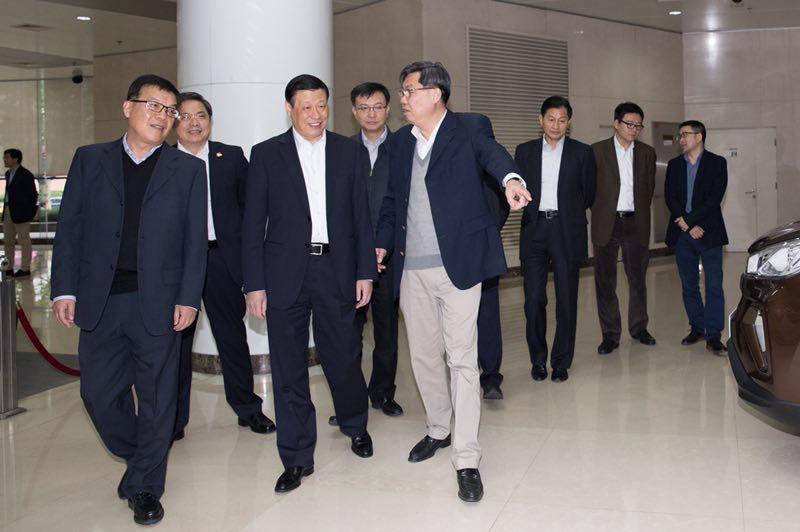 应勇调研尊龙凯时集团：实现可持续发展，成为世界著名汽车集团，还得靠这个